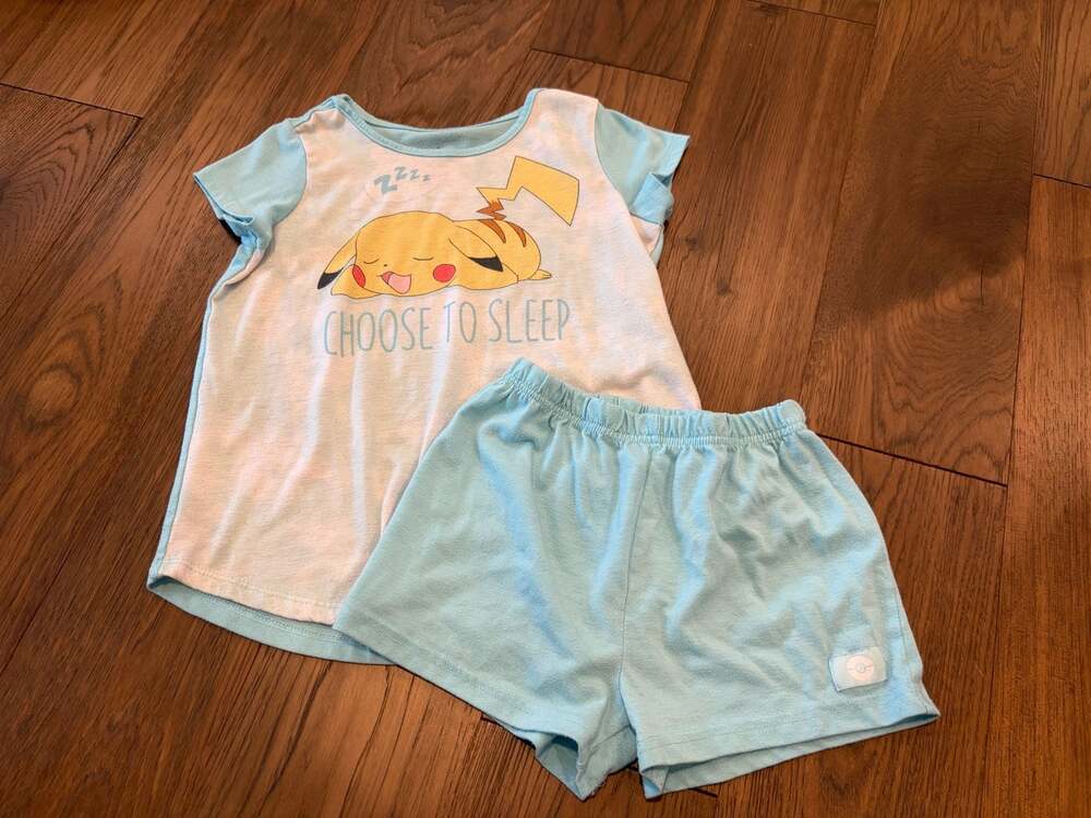 Pokemon Pikachu Choose to Sleep Girls Pajama Set Size M 8